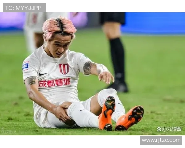 被气哭的足球明星背后的故事与情感纠葛揭秘